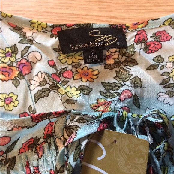 Blouse - Picture 2 of 2